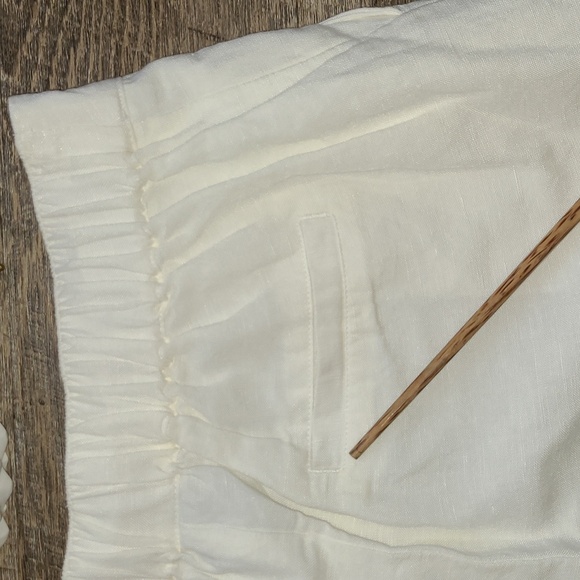 A New Day High-Waisted Linen Rayon Shorts - Picture 6 of 8